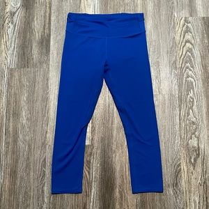 Fabletics Cropped Blue Leggings